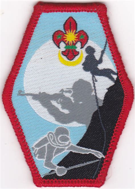 Buku s!outing 0or bo># dijadikan panduan untuk #emua pengakap dunia8 'amai >ang telah menerima idean>a kerana ini ter=ukti dengan perkem=angan pergerakan ini ke #erata dunia ke!uali negara. SKIM LATIHAN PENGAKAP KELANA: LENCANA AKTIVITI EKSTREM ...