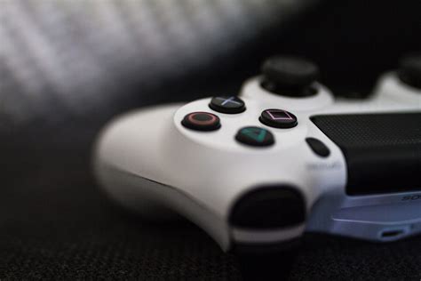 With battery life either as it onto the aesthetics of other great controller custom. White Aesthetic Ps4 Wallpapers - Wallpaper Cave