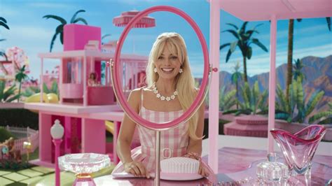 Golden Globes 2024 ‘barbie Wins Inaugural Cinematic And Box Office
