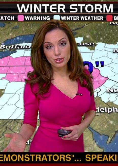 Maria Molina Legs Maria Molina Meteorologist And A Very Attractive News Woman Celebs