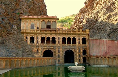 12 Temples In Jaipur Where You Can Follow A Spiritual Trail
