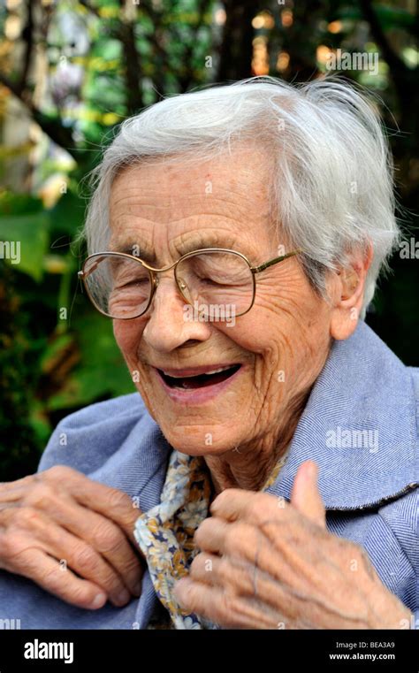 Up Dynamic Elderly Hi Res Stock Photography And Images Alamy
