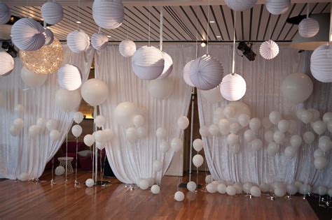 pin by silvana l on party ideas white christmas party white party decorations white party theme