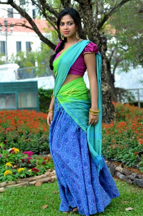 amala paul unseen cute gallery in half saree 20 ~ welcome to ~ tollywood