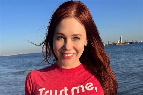 maitland ward la ex “chica disney” causó furor con una foto recién levantada “comenzando