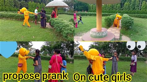 Proposed Prank On Cute Girls 🤣andpublic Reactions On Cupi Prak So Funny Video 😜😱😆 Mrgsteddy740