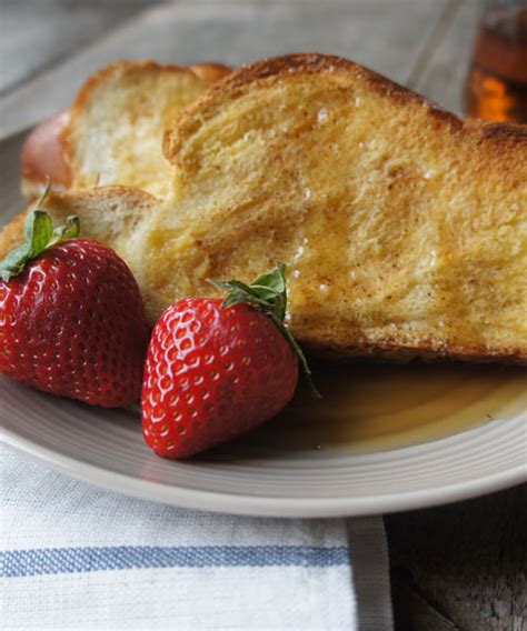 Bourbon French Toast With Bourbon Maple Syrup Recipe Vinepair