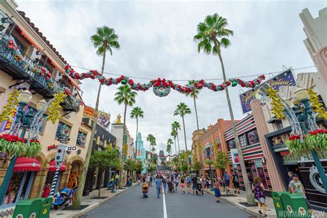 Photos Holiday Decorations Go Up At Disneys Hollywood Studios