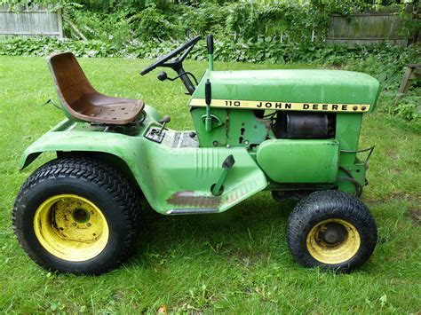 New (to me) John Deere 110 (1973 Square Fender) question? | Green