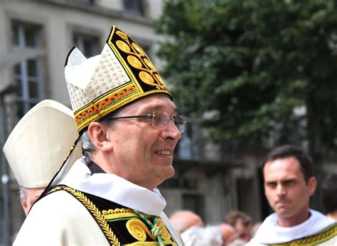 Linstallation Solennelle De Mgr Laurent Dognin Nouvel évêque De