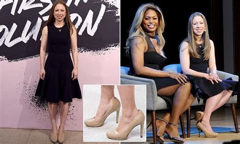 Chelsea Clinton Wears Ladylike Dress To Glamour Event Daily Mail Online