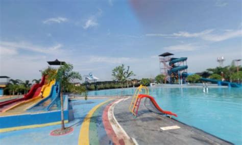 See more of agung fantasi waterpark on facebook. 15 Tempat Wisata di Indramayu Terbaru & Terhits Dikunjungi - Java Travel