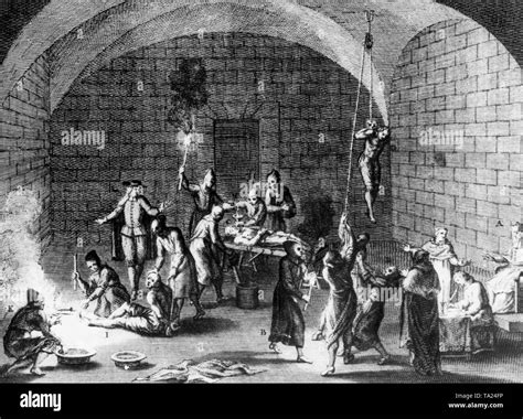 Inquisicion Tortura Fotos E Imágenes De Stock Alamy