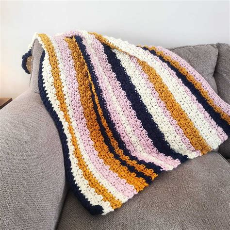 Chunky Yarn Crochet Blanket Pattern
