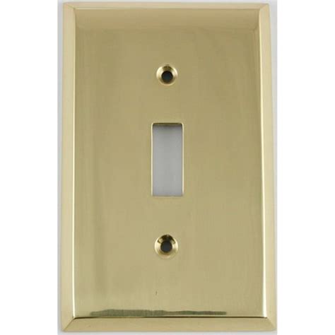 Classic Accents Polished Brass Single Gang Toggle Switch Plate Be