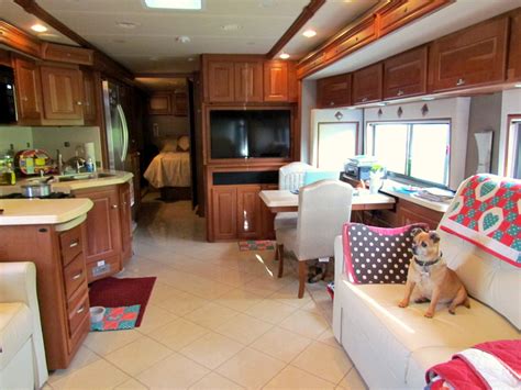 A Look Inside Our Rv The Traveling Sitcom