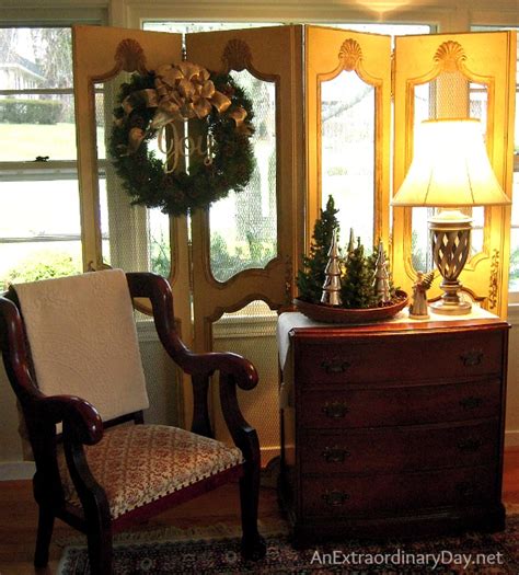 Creating a fall themed one for your home is simple to do when you follow these designer tips and tricks! Creating Christmas Memories with Vignettes | An ...