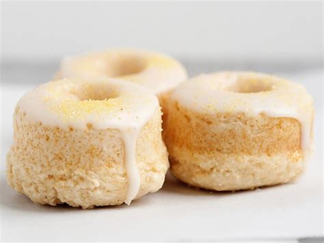 Baked Lemon Doughnuts With Lemon Glaze Keeprecipes Your Universal