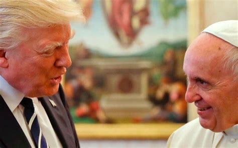 En Images Au Vatican Un Trump Très Sage Face Au Pape François Le Parisien