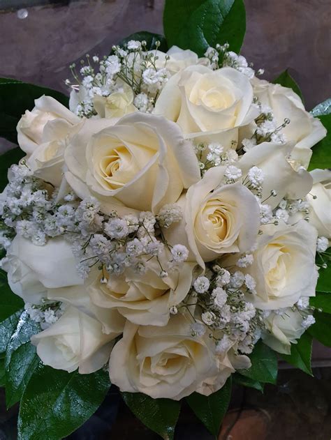 Bouquet De Mariée Rose Blanche Gypsophile Salal Floréal