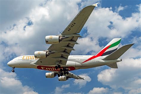 Emirates Phases Out Its First Airbus A380, Plans to Retire More ...