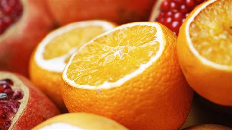 3.9 who should take a vitamin c supplement? A list of top 30 foods high in vitamin C.