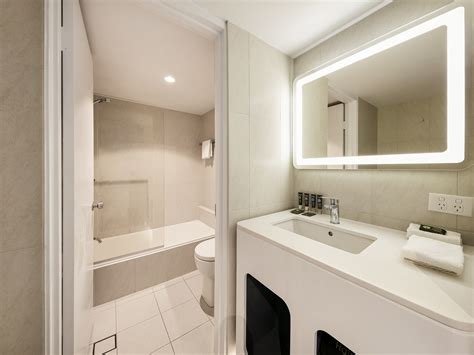 Pet Friendly Accommodation | Novotel Surfers Paradise | Surfers