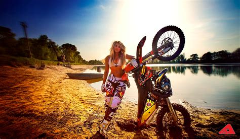 Wearing Stilettos On A Dirt Bike Shows How Badass Russian Riders Can Be