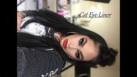 Cat Eye Makeup Tutorial By { Naturallybeautiful } Youtube
