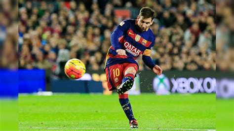 Lionel Messi Scores His 500th Goal As Barcelona Set A Record In Win