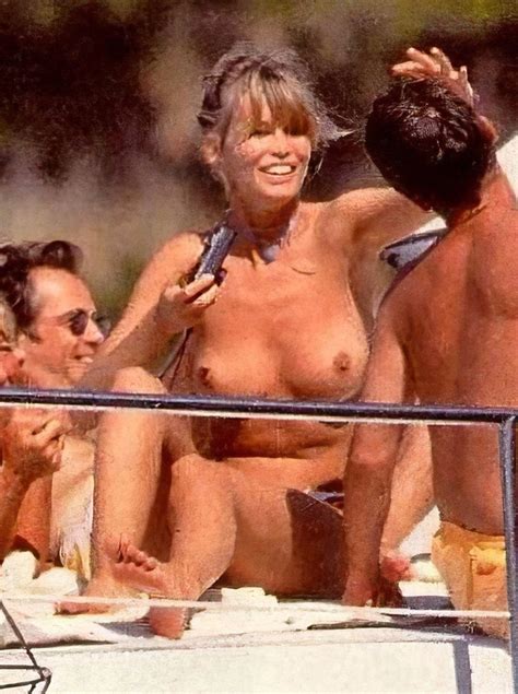Claudia Schiffer Nude Ultimate Collection Hot Sex Picture