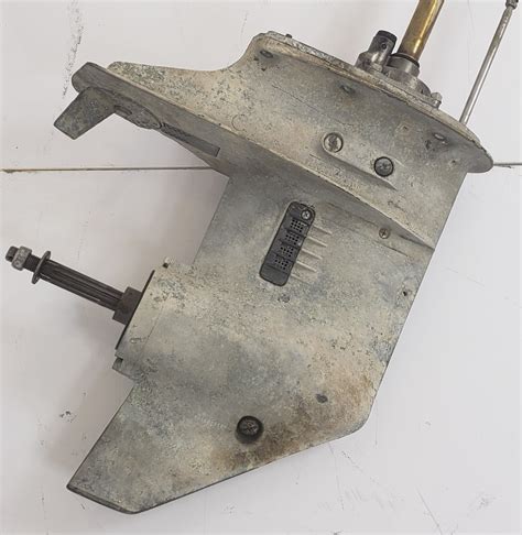 1986 1988 Suzuki 20 Lower Unit Dt 25 2 Stroke For Parts Or Repair
