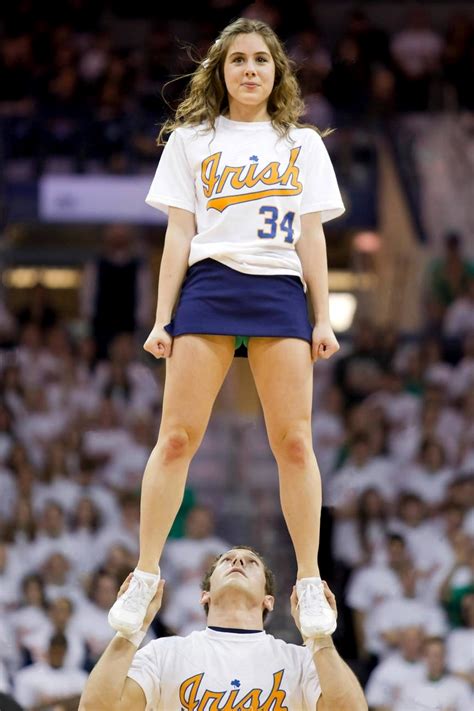 Notre Dame Cheerleading Notre Dame College Running Sports Beautiful Hs Sports University