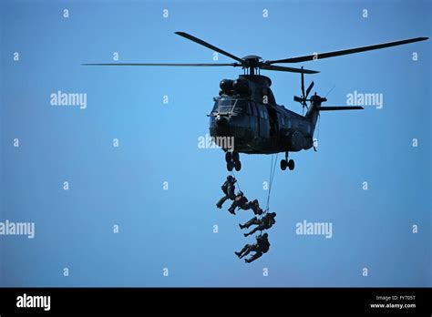 Army Helicopter Drop Stock Photo Alamy