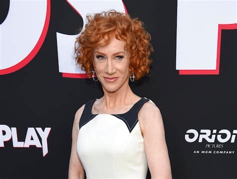 Comedian Kathy Griffin Announces She Has Lung Cancer