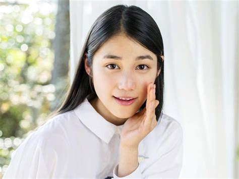 Eleonora bangz is her name! Kanagawa_Transport_Network | September 2013