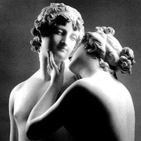 The left part ended up with the patti. scultura in gesso - Foto di Museo Canova, Possagno ...