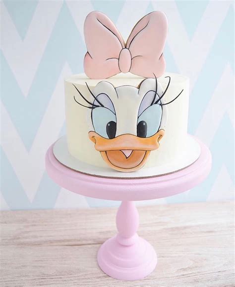 Daisy Duck Birthday Cake Dori Alaniz