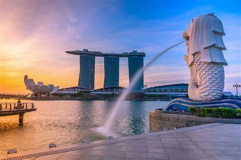 3 Places To Visit Near Merlion Park For All Nature Admirers