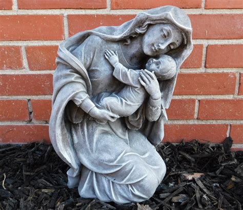 Kneeling Mary With Jesus Smith Garden Center