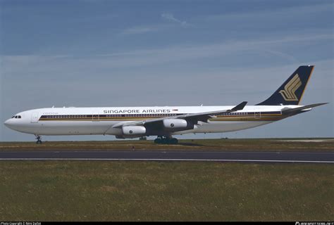 9v Sja Singapore Airlines Airbus A340 313 Photo By Rémi Dallot Id
