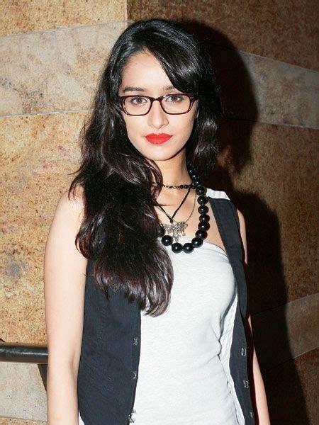 Shraddha Kapoor Looks Cool In Glasses Too Beautiful Bollywood Actress Shraddha Kapoor
