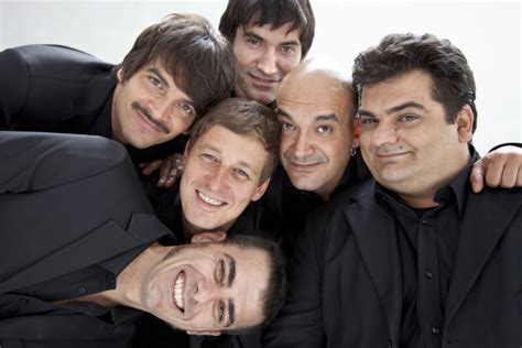 Nella terza serata del festival di sanremo 2021 dedicata alle cover ghemon, al fianco dei neri per caso, propone il medley 'le ragazze', 'donne', 'acqua e sapone', 'la canzone del sole'. Le ragazze - Neri Per Caso - Wikitesti