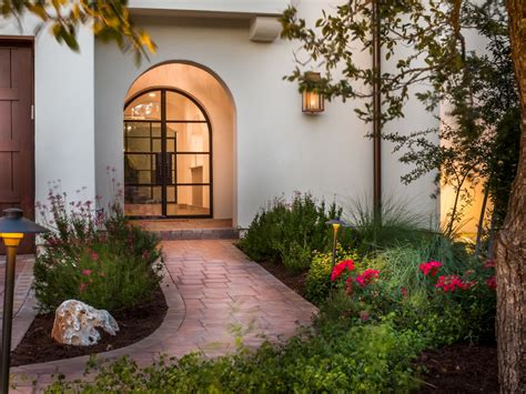 This Timeless Santa Barbara Style Home Provides The Perfect Lock And