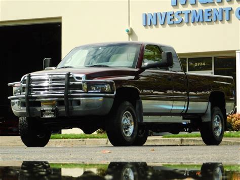 A standard 2010 to 2013 model has an inside length of 96.375 inches, a cab width of 65.5 inches and a tailgate width of 62.063 inches, while a ram 1500 short box style model for any of the same years has dimensions of 74.25, 65.375 and 62.063 inches respectively. 2000 Dodge Ram 2500 Quad Cab SLT 4X4 V10 / LONG BED / 1 ...