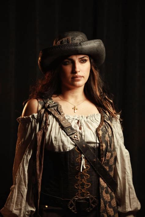 Angelica S Gorgeous Costume From The Movie Pirates Of The Caribbean On Stranger Tides