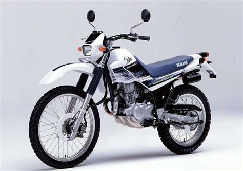 Yamaha Xt225 Serow Review History Specs Cyclechaos