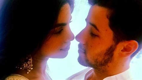 Priyanka Chopra Nick Jonas Confirm Engagement In Romantic Instagram Posts Bollywood