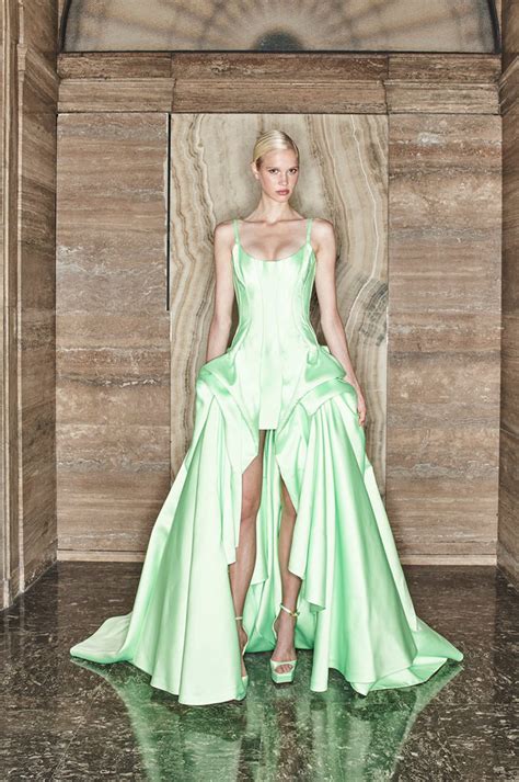 Atelier Versace Fall 2020 Collection Tom Lorenzo