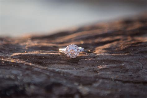 Specializing in portrait and nature photography. Terrapin Beach Park Engagement | Christa Rae Photography